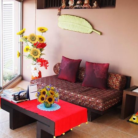 Thanapa Place Bangkok Esterno foto